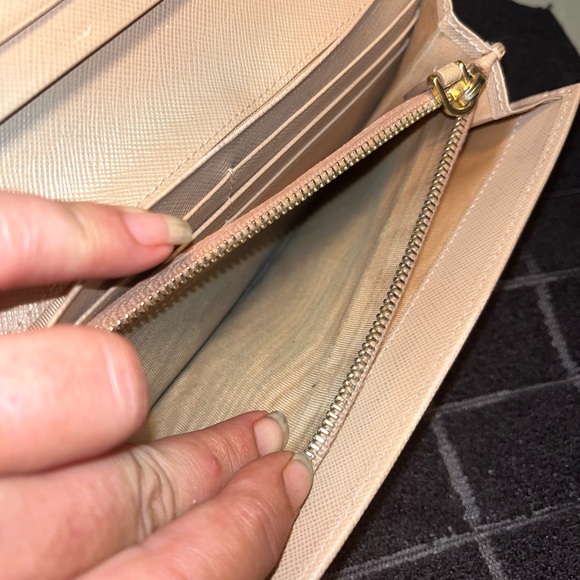 Authentic Prada Ribbon Bifold Long Wallet - Picture 11 of 12